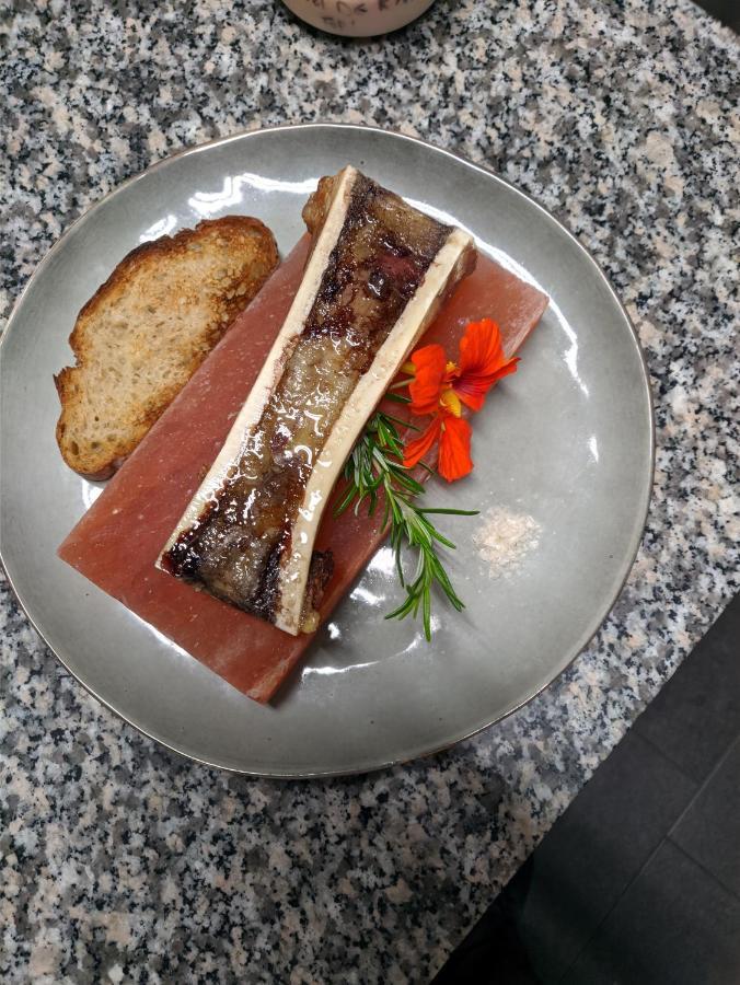 B&B Restaurant Le Pernollet Evionnaz Экстерьер фото